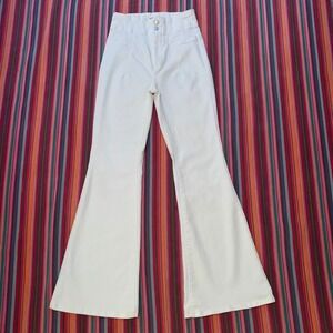 We The Free Free People White High Rise Jayde Flare Jeans Size 29 Boho Pants